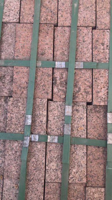 Брусчатка гранит на площадку 6500