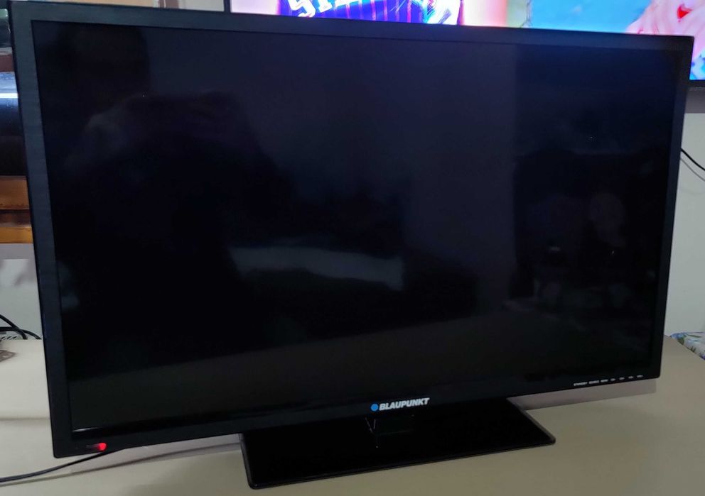Телевизор Blaupunkt B32A133TCHD – 32" (81 см) – КАТО НОВ!