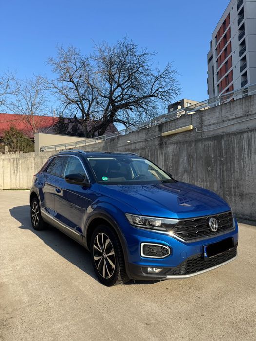 VOLKSWAGEN T-ROC -Cockpit Digital- Led-Navi