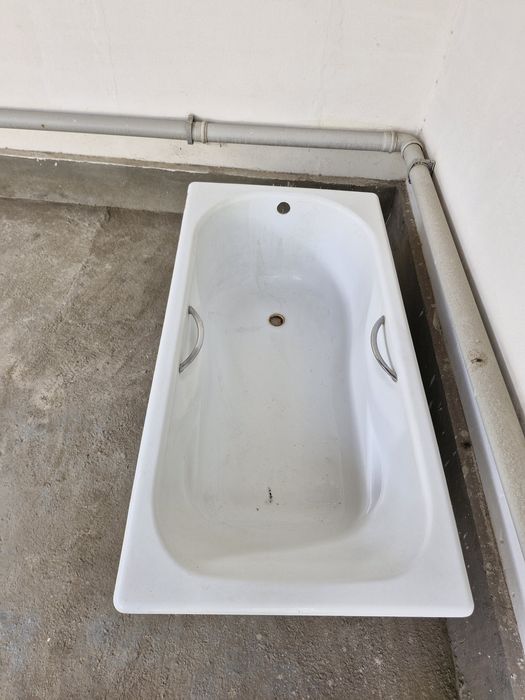 Ванна чугунная продаётся