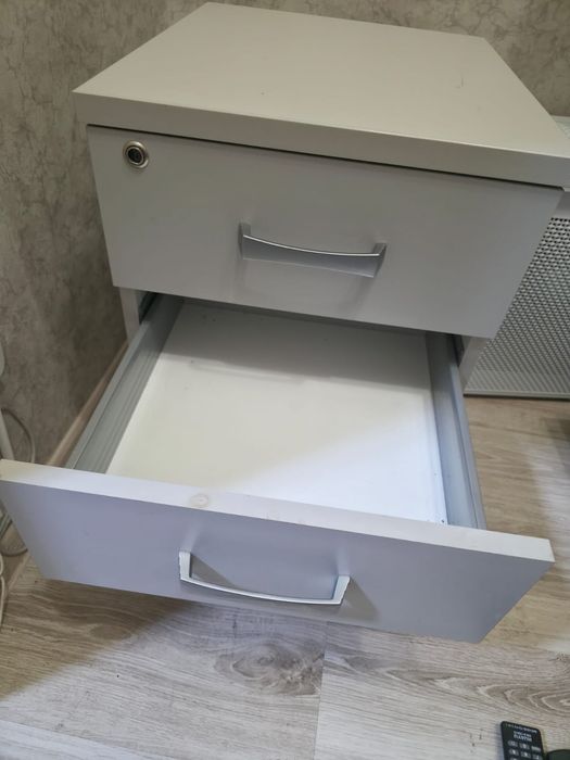 Прикроватная тумба