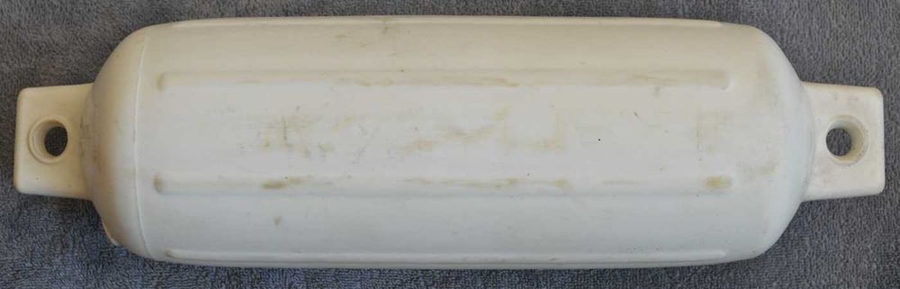 Кранец Polyform G3 Made in USA - много добро състояние