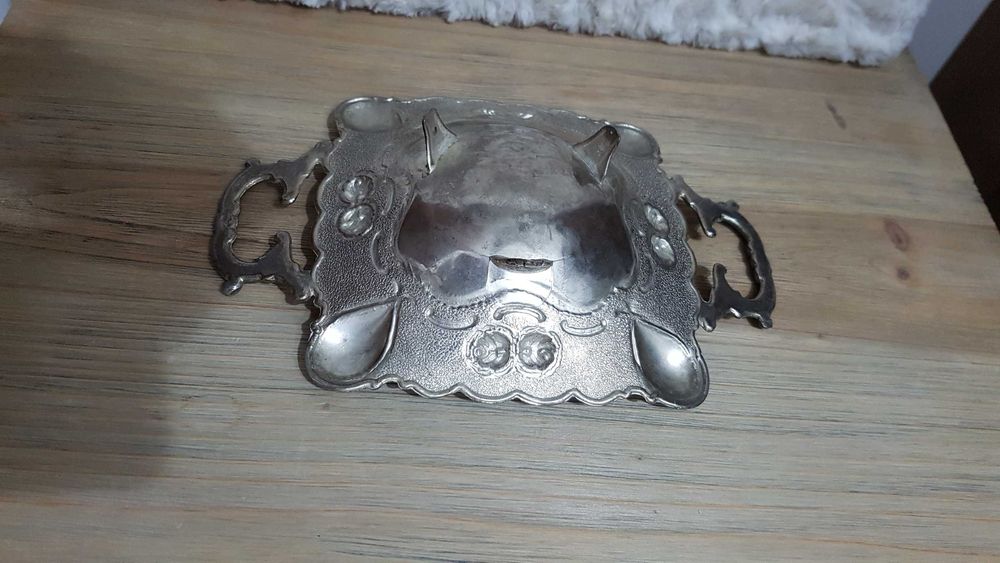 Посребрен к-т,антикварни предмети от Италия.