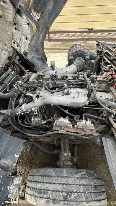 ИСУЗУ 2008 ТЯГАЧ сотилади 8 та 150 талик гази бор