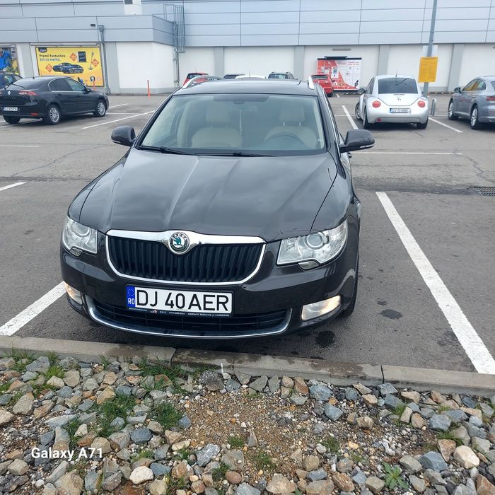 Skoda Superb Fara accidente, km reali