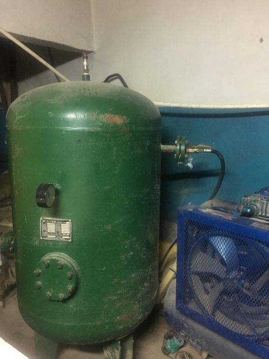 Аппарат для выдува Пэт-бутылок 19л