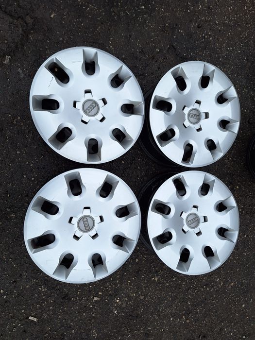 Ауди 3-15цола-5/100-оригинални с тасове