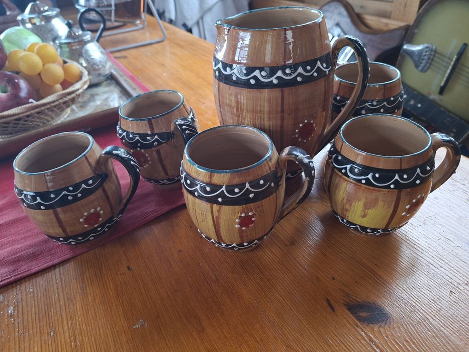 Керамичен сервиз за вино