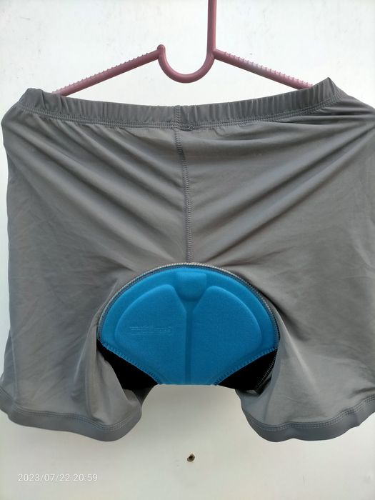 Спортивные штаны, шорты