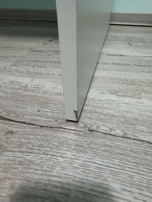 Birou Favi in stare foarte buna