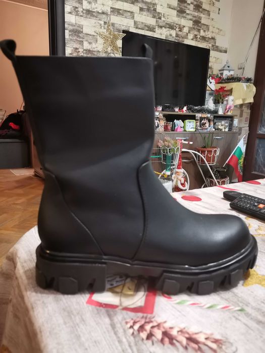 Дамски боти с лека вата