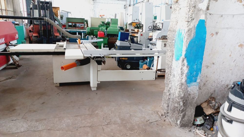 форматно разкройващ циркуляр 3200мм.SCM