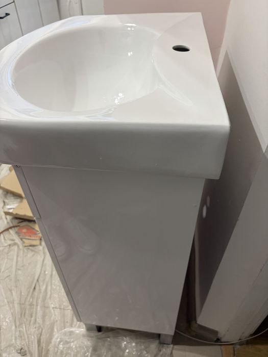 НОВ!!! PVC Шкаф и мивка за баня водоустойчив