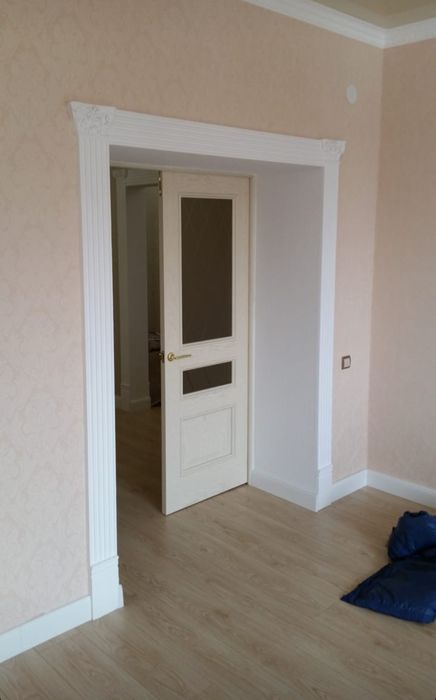 Молдинги из гипса