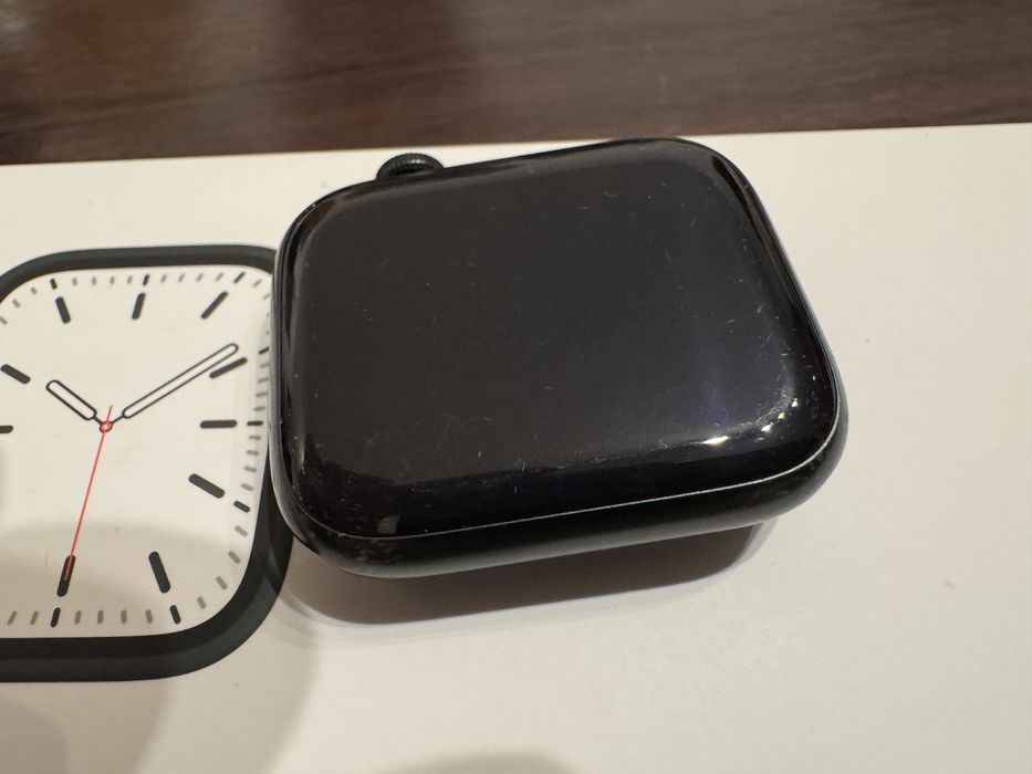 Apple Watch Series 7, 45mm