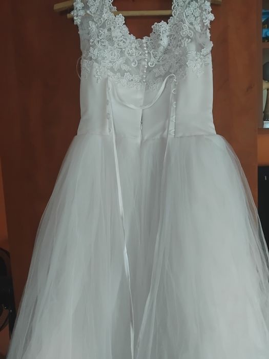 Vînd rochie de mireasa