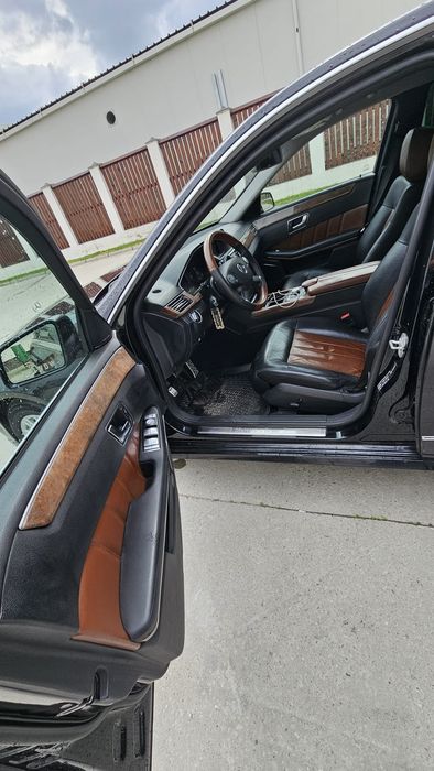 Mercedes E200 Automat
