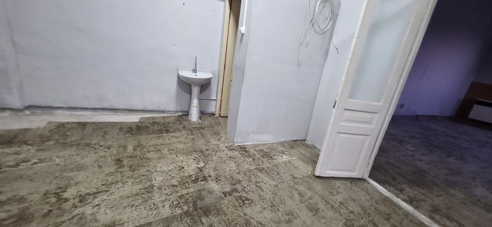 Spatiu comercial 55 mp str. Libertatii colt cu Triumfului oras Buzau