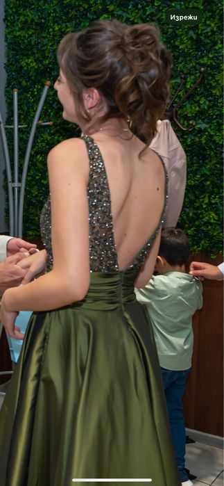 Рокля официална много красива