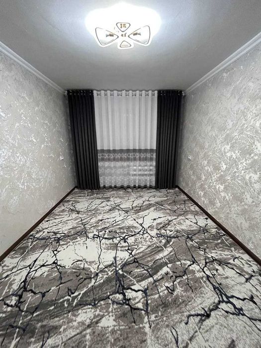 Buxoroda kvartira xonadon uy sotiladi 2 xonali 52m² 1-qavat.