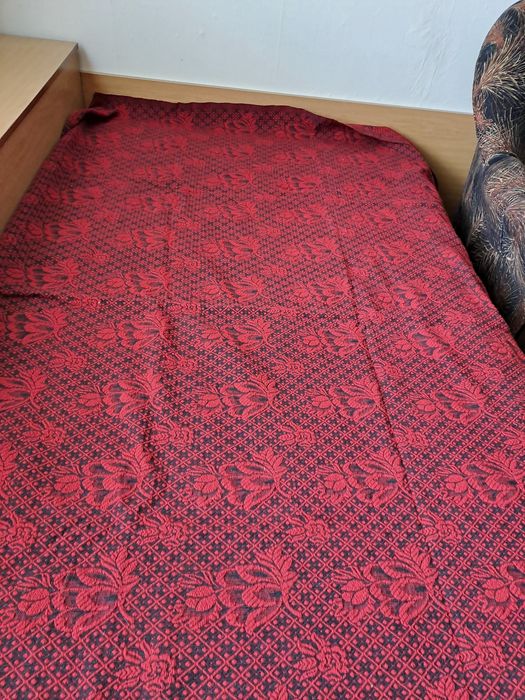 Вълнена покривка за Приста.Фабрично производство Ръчно тъкана покривка