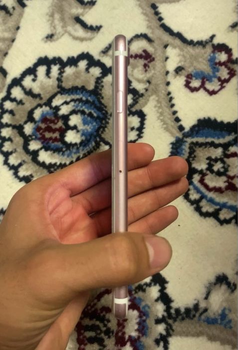 iphone 7 sotiladi sroshni