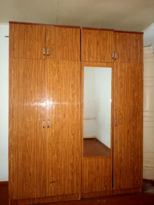 2 спальный гарнитуры и отдельные шифанеры