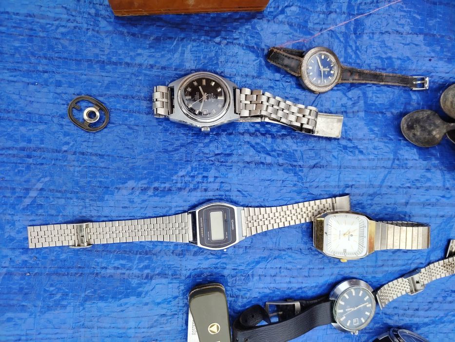 Ceas mecanic, automatic