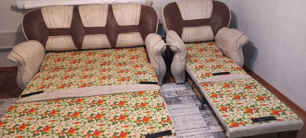 Продаем диван и 2 кресло в хорошем состояний