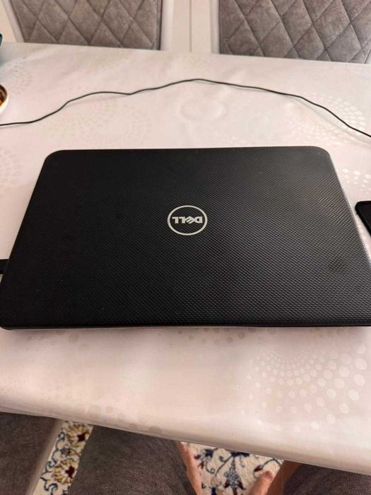 Продам ноутбук DELL P27F для работы