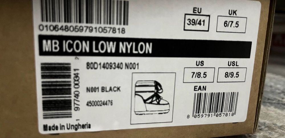 Moon Boots black