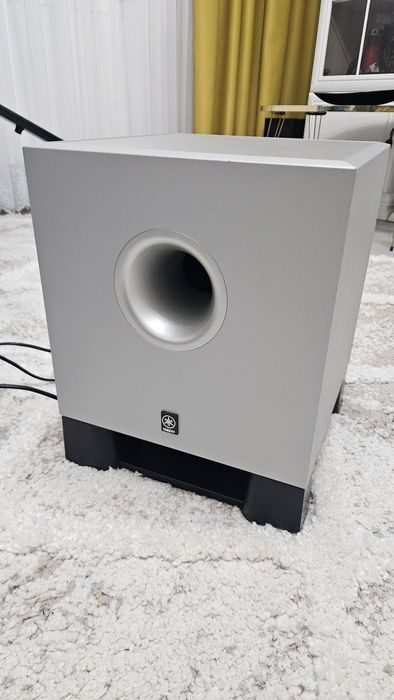 Subwoofer Yamaha YST-SW011