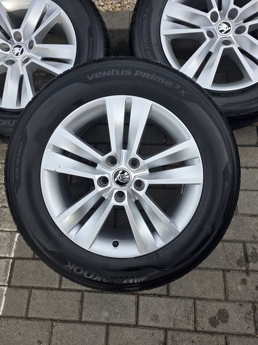 Оригинални джанти с гуми за Skoda 17"