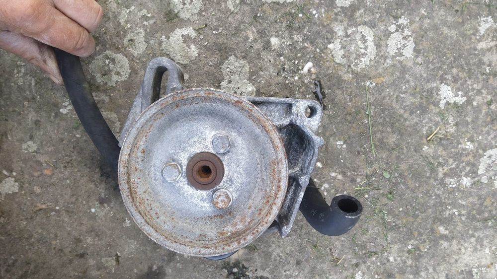 Pompă servo direcție fiat linea 1.4 benzina