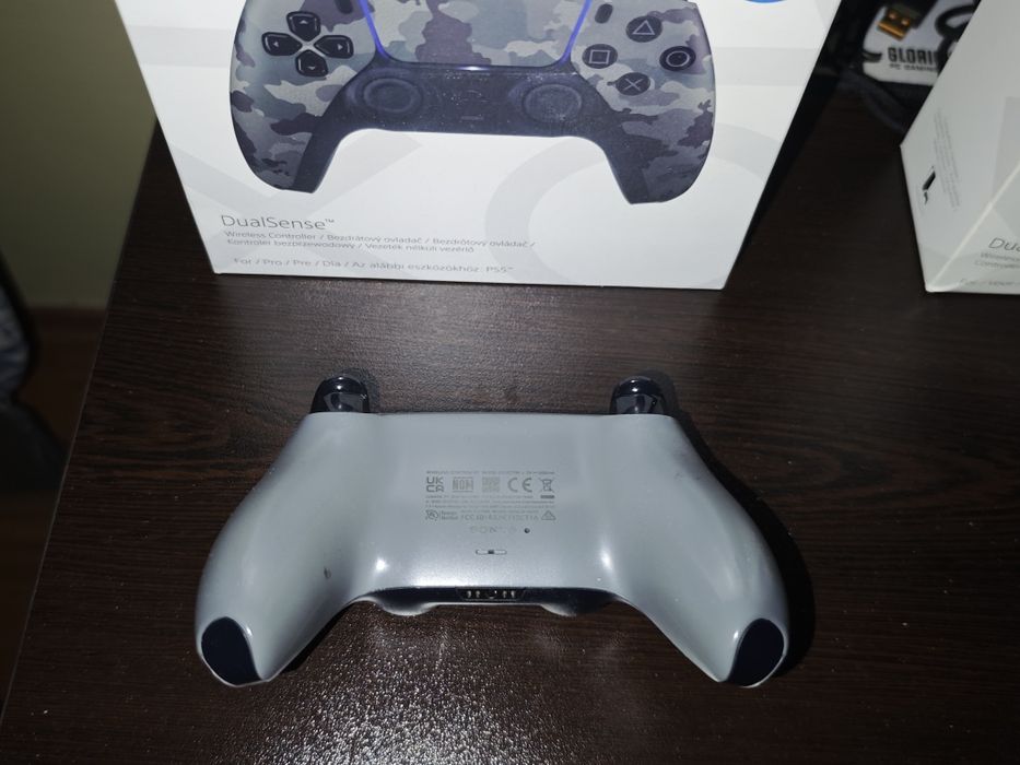 Dualsense controllers за ps5