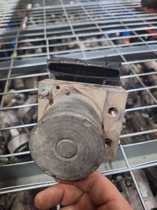 Abs модул Toyota Auris / Тойота Аурис 2009г.