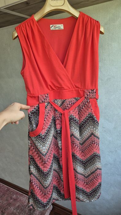 Платья для беременных, смотрите все фото, размер 44-46 рус/38 евро