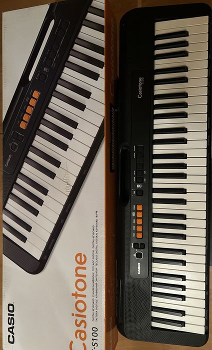 Пианино, фортепиано CASIO