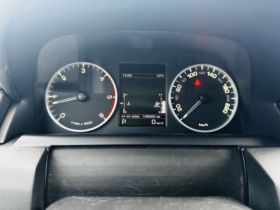 Land Rover Discovery Land Rover Discovery 4 2010 190.000km