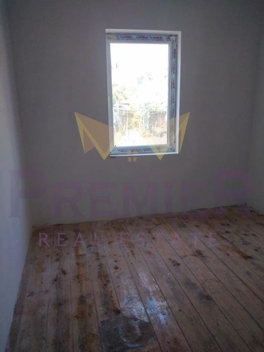 Продава се Къща в с. Извор, Област Бургас - 170 кв.м за 330 €/кв.м - Снимка #11