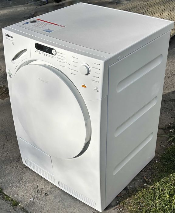 Сушилня Miele T7744 Silent Care