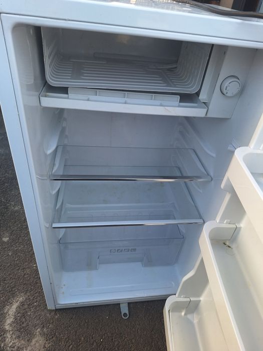Мини холодилник продам