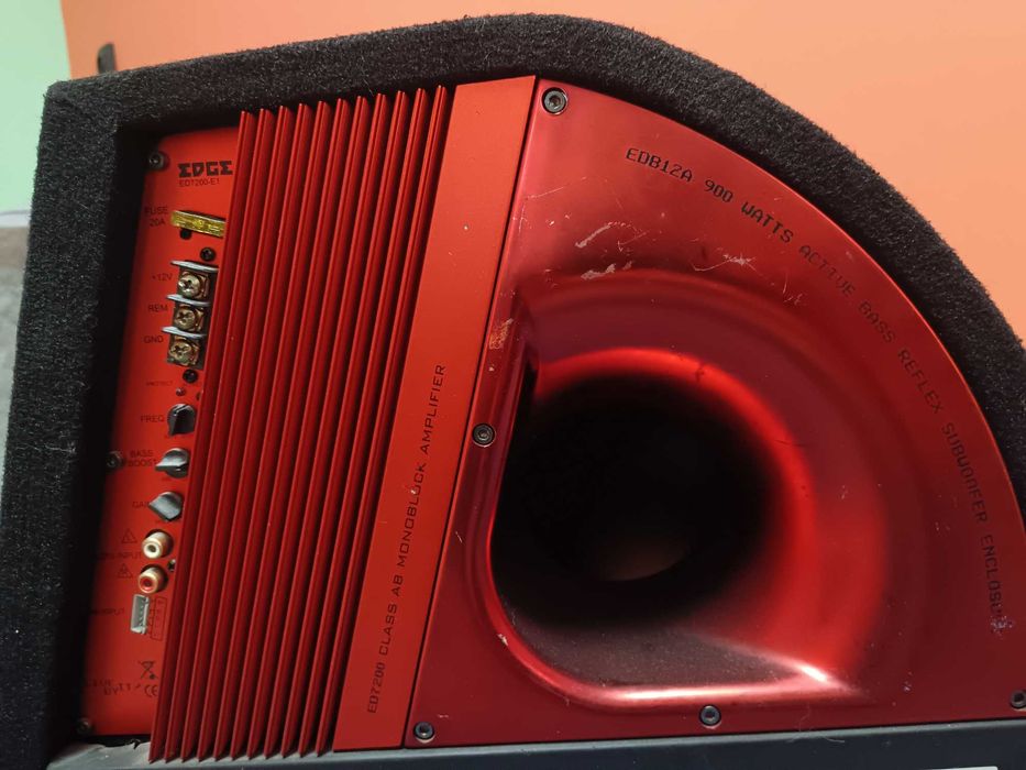 Subwoofer EDGE 900w. Активен