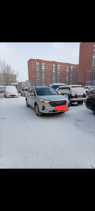 Автомобиль HAVAL M6