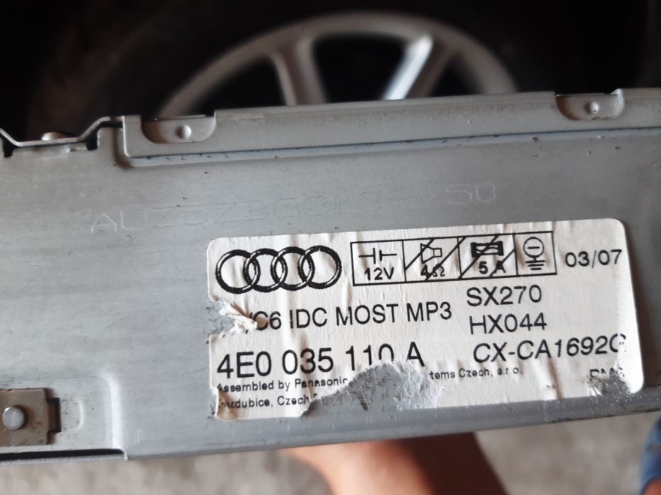 Modul gateway cod 4F0 910 468A Magazie cd cod 4E0 035 110 A A6 C6 4F