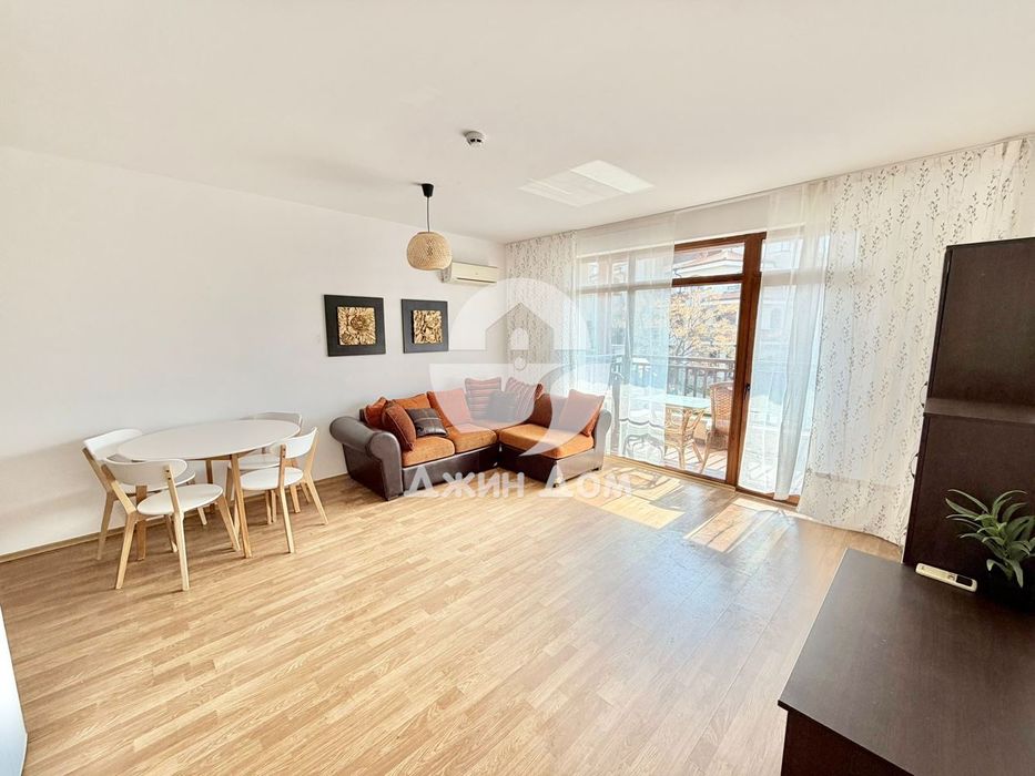 Многостаен апартамент в к-с „Винеярдс СПА Резорт“, гр. Ахелой