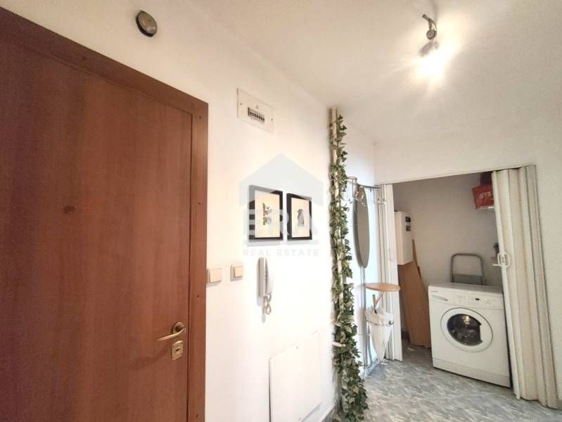 Двустаен апартамент с гараж под наем до м-с "Европейски съюз", х-л "Хе