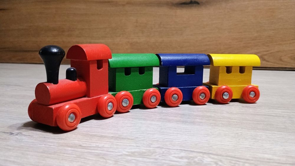 Сет дървени играчки