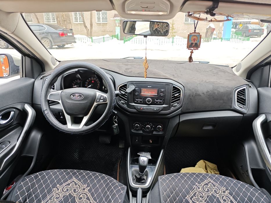 Продам Lada X-Ray