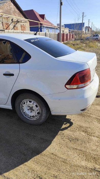 Volkswagen Polo 2015 года